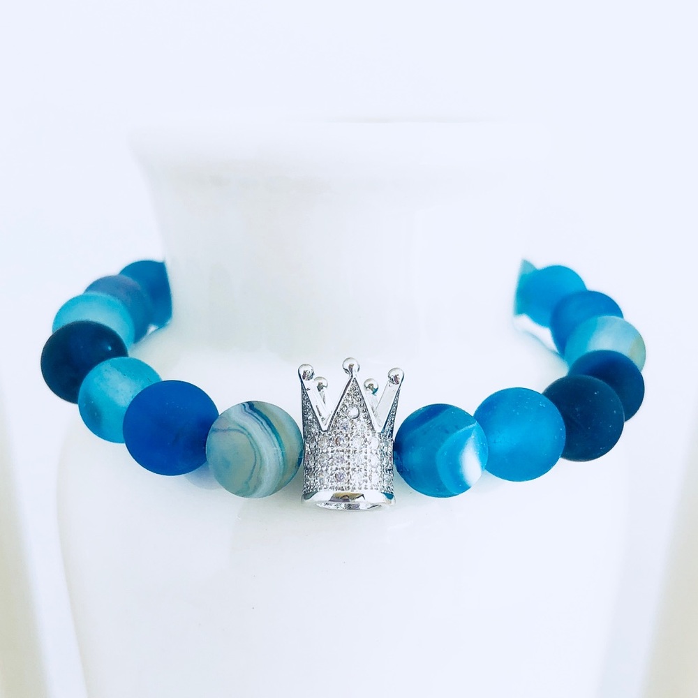 COUPLES | King & Queen Beaded Bracelets - Picture 3 of 7